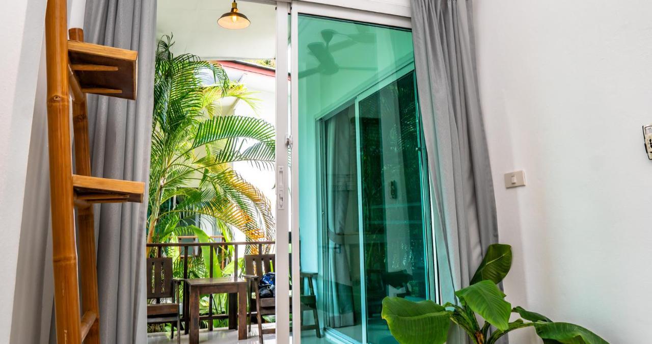 Aqua Suites Wok Tum Exterior foto