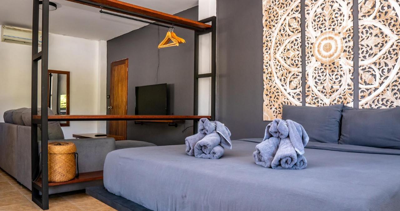 Aqua Suites Wok Tum Exterior foto