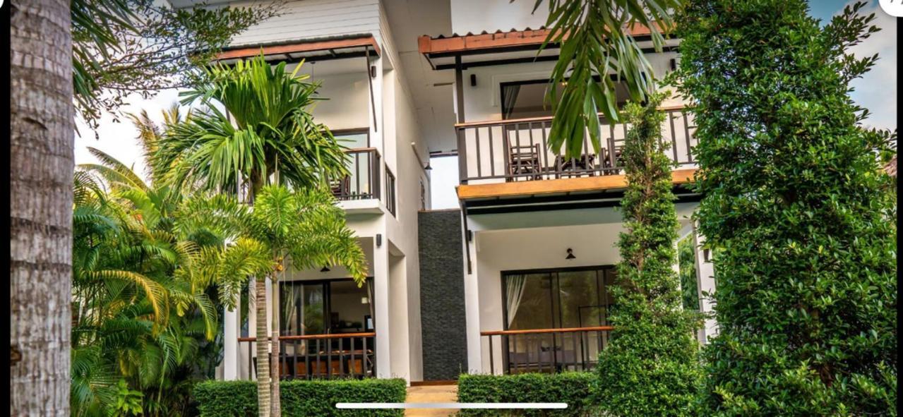 Aqua Suites Wok Tum Exterior foto